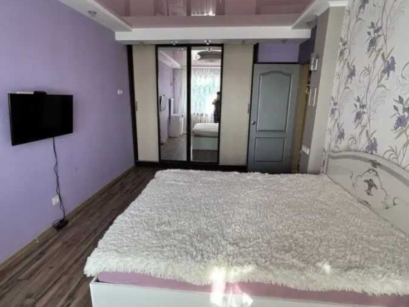 Дава се под наем Двустаен апартамент в София, Център - 56 кв.м за 402.9 € - Снимка #1