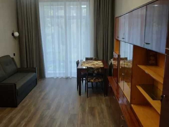 Дава се под наем Двустаен апартамент в София, Център - 56 кв.м за 397.8 € - Снимка #1