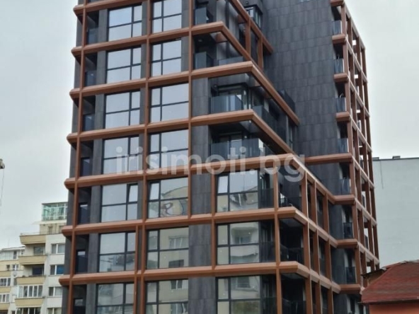 Тристаен апартамент в София, Манастирски ливади - 135 кв.м за 1481 €/кв.м - Снимка #1