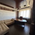 Дава се под наем Тристаен апартамент в София, Зона Б-18 - 100 кв.м за 612 € - Снимка #1