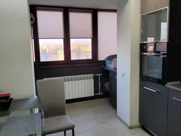 Дава се под наем Двустаен апартамент в София, Зона Б-18 - 65 кв.м за 459 € - Снимка #1