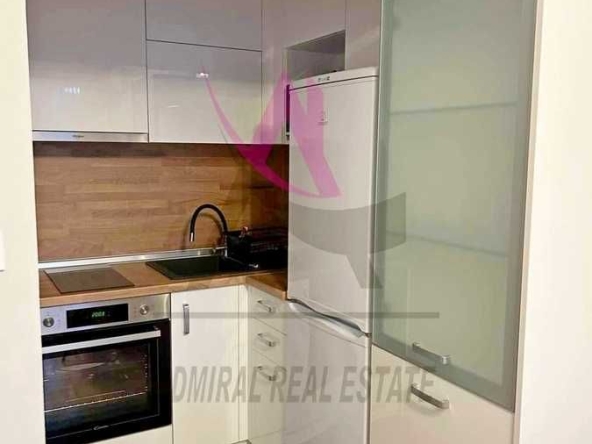 Дава се под наем Двустаен апартамент в Варна, Окръжна болница - 60 кв.м за 600 € - Снимка #1