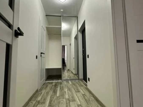 Дава се под наем Двустаен апартамент в София, Център - 55 кв.м за 382.5 € - Снимка #1