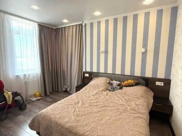 Дава се под наем Двустаен апартамент в София, Център - 56 кв.м за 377.4 € - Снимка #1