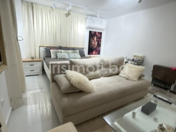 Дава се под наем Двустаен апартамент в София, Бояна - 70 кв.м за 648.21 € - Снимка #1