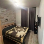 Дава се под наем Тристаен апартамент в София, Зона Б-18 - 89 кв.м за 714 € - Снимка #1