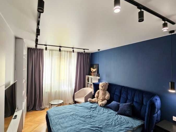 Дава се под наем Едностаен апартамент в София, Красно село - 48 кв.м за 382.5 € - Снимка #1