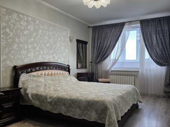 Дава се под наем Тристаен апартамент в София, Гео Милев - 102 кв.м за 663 € - Снимка #1