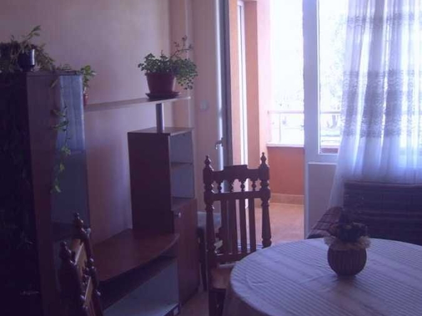 Дава се под наем Двустаен апартамент в София, Зона Б-5 - 55 кв.м за 600 € - Снимка #1