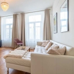 Дава се под наем Двустаен апартамент в Пловдив, Тракия - 59 кв.м за 255 € - Снимка #1