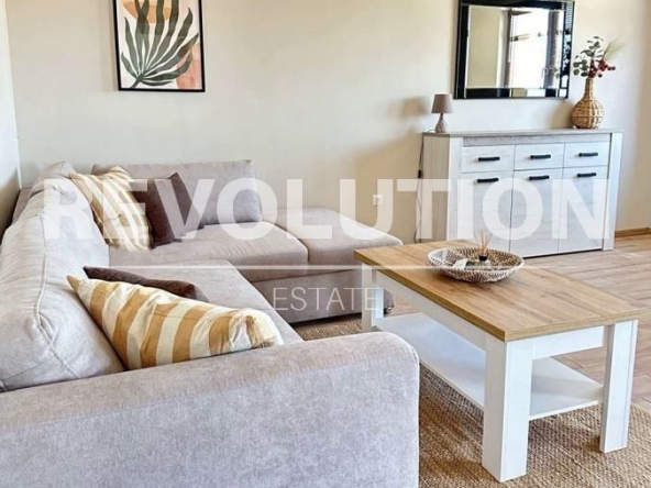 Дава се под наем Двустаен апартамент в Варна, Виница - 87 кв.м за 600 € - Снимка #1