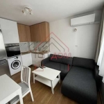 Дава се под наем Тристаен апартамент в Варна, Зимно кино Тракия - 60 кв.м за 612 € - Снимка #1