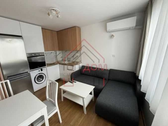 Дава се под наем Тристаен апартамент в Варна, Зимно кино Тракия - 60 кв.м за 612 € - Снимка #1