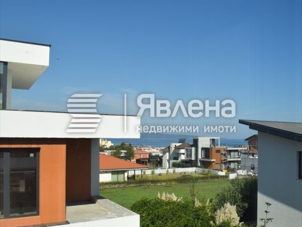 Къща в с. Лозенец, Област Бургас - 278 кв.м за 1044 €/кв.м - Снимка #1