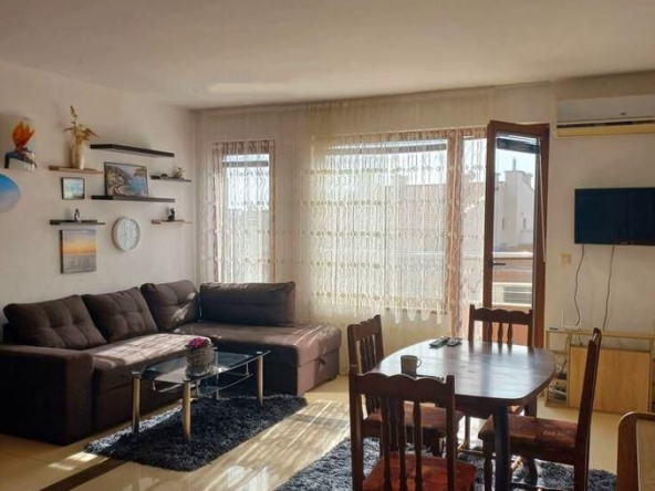 Дава се под наем Двустаен апартамент в Бургас, Сарафово - 70 кв.м за 408 € - Снимка #1