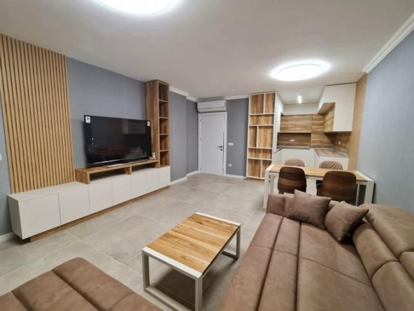 Дава се под наем Тристаен апартамент в София, Дианабад - 108 кв.м за 1350 € - Снимка #1