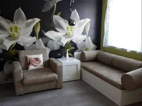 Дава се под наем Двустаен апартамент в Бургас, Център - 42 кв.м за 76.5 € - Снимка #1