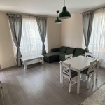 Дава се под наем Двустаен апартамент в Пловдив, Остромила - 74 кв.м за 940 € - Снимка #1