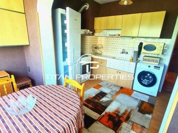 Дава се под наем Двустаен апартамент в Варна, Лятно кино Тракия - 67 кв.м за 375 € - Снимка #1