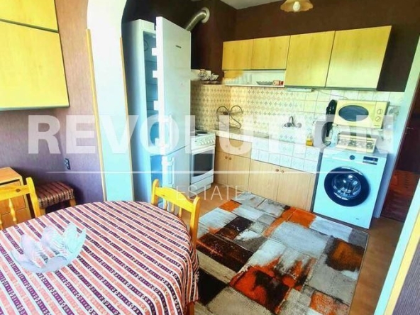 Дава се под наем Двустаен апартамент в Варна, Лятно кино Тракия - 67 кв.м за 400 € - Снимка #1