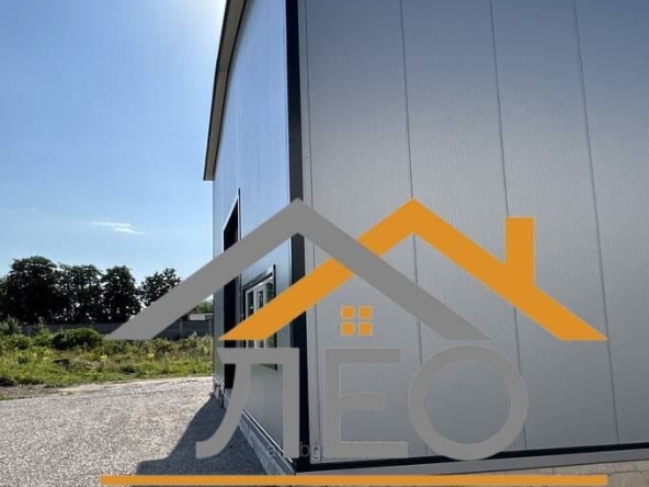 Дава се под наем Гараж / Паркомясто в Севлиево - 1470 кв.м за 765 € - Снимка #1