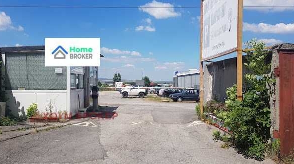 Дава се под наем Гараж / Паркомясто в София, Изток - 20 кв.м за 48.45 € - Снимка #1