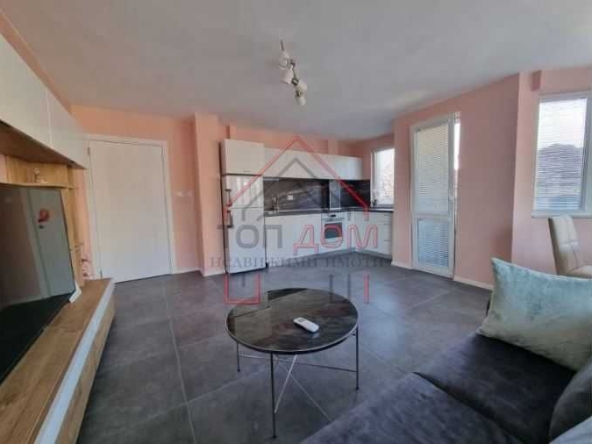 Дава се под наем Двустаен апартамент в Варна, Колхозен пазар - 55 кв.м за 510 € - Снимка #1