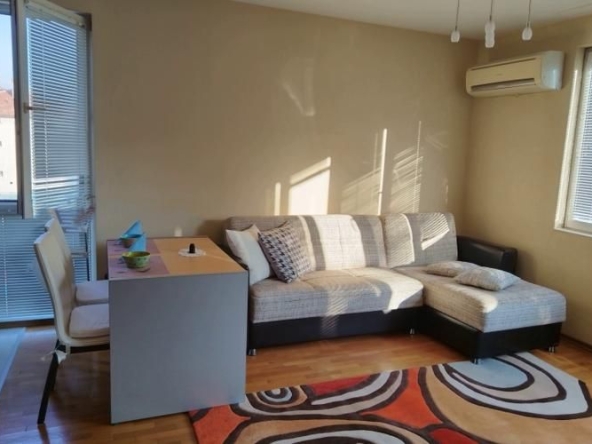 Дава се под наем Тристаен апартамент в София, Драгалевци - 78 кв.м за 650 € - Снимка #1