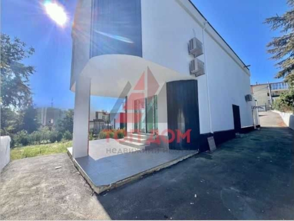 Тристаен апартамент в Варна, м-т Траката - 117 кв.м за 1624 €/кв.м - Снимка #1