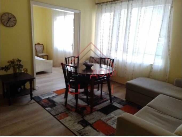 Дава се под наем Четиристаен апартамент в Варна, ВИНС - 90 кв.м за 816 € - Снимка #1