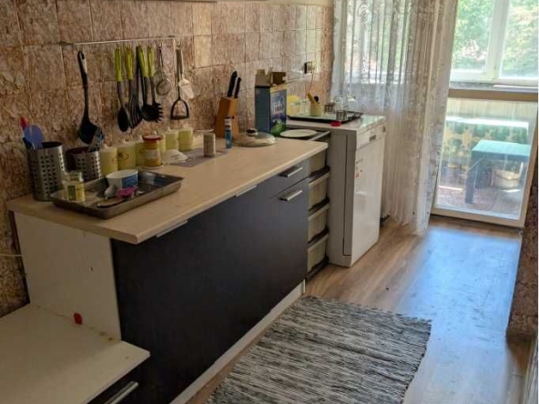 Четиристаен апартамент в с. Крушари, Област Добрич - 120 кв.м за 375 €/кв.м - Снимка #1