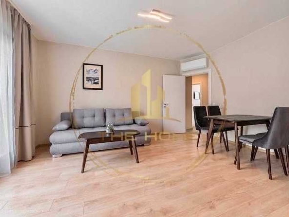 Дава се под наем Двустаен апартамент в Варна, Гръцка махала - 60 кв.м за 1100 € - Снимка #1