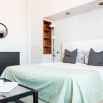 Дава се под наем Двустаен апартамент в Пловдив, Център - 65 кв.м за 219.3 € - Снимка #1