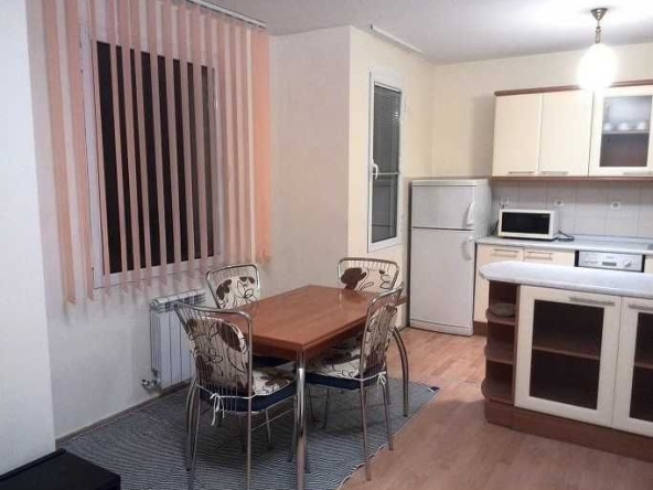 Дава се под наем Двустаен апартамент в София, Център - 60 кв.м за 700 € - Снимка #1