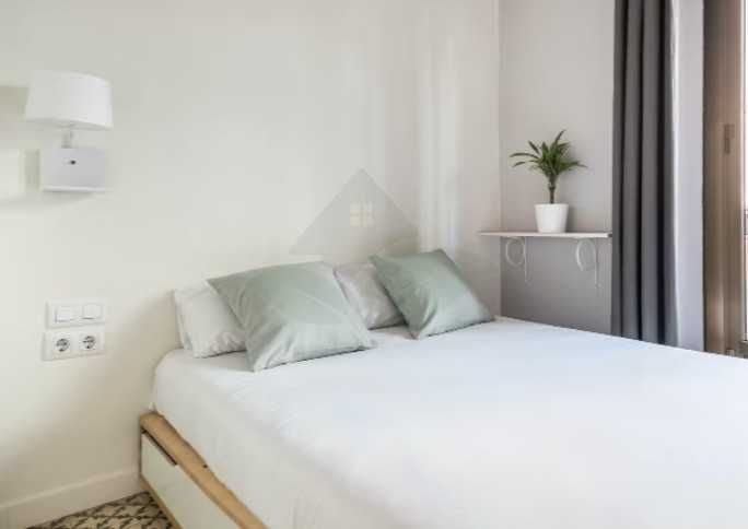 Дава се под наем  в Пловдив, Въстанически - 20 кв.м за 129.54 € - Снимка #1