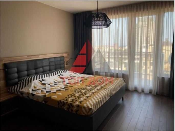 Дава се под наем Едностаен апартамент в Варна, Център - 57 кв.м за 484.5 € - Снимка #1