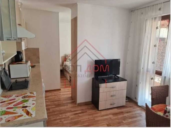 Дава се под наем Двустаен апартамент в Варна, Окръжна болница - 55 кв.м за 459 € - Снимка #1