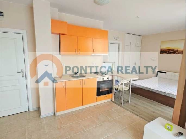 Двустаен апартамент в к.к. Слънчев бряг - 48 кв.м за 1334 €/кв.м - Снимка #1