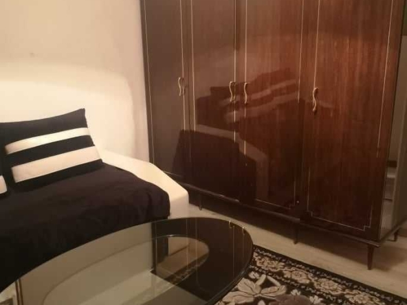 Дава се под наем Двустаен апартамент в Бургас, Братя Миладинови - 80 кв.м за 400 € - Снимка #1