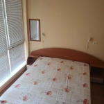 Дава се под наем Двустаен апартамент в Бургас, Лазур - 2001 кв.м за 230 € - Снимка #1
