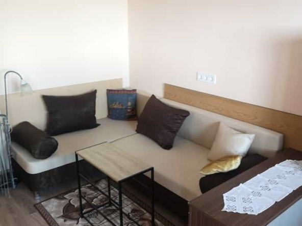 Дава се под наем Едностаен апартамент в Бургас, Братя Миладинови - 32 кв.м за 350 € - Снимка #1