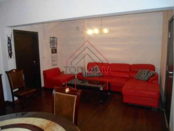 Дава се под наем Четиристаен апартамент в Варна, ВИНС - 90 кв.м за 816 € - Снимка #1