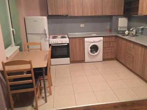 Двустаен апартамент в Варна, Базар Левски - 55 кв.м за 1673 €/кв.м - Снимка #1