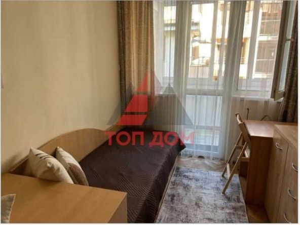 Дава се под наем Тристаен апартамент в Варна, Окръжна болница - 70 кв.м за 663 € - Снимка #1