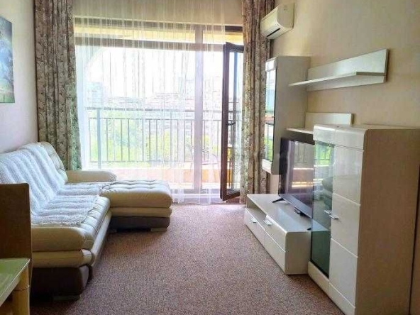 Дава се под наем Двустаен апартамент в Бургас, Зорница - 77 кв.м за 765 € - Снимка #1