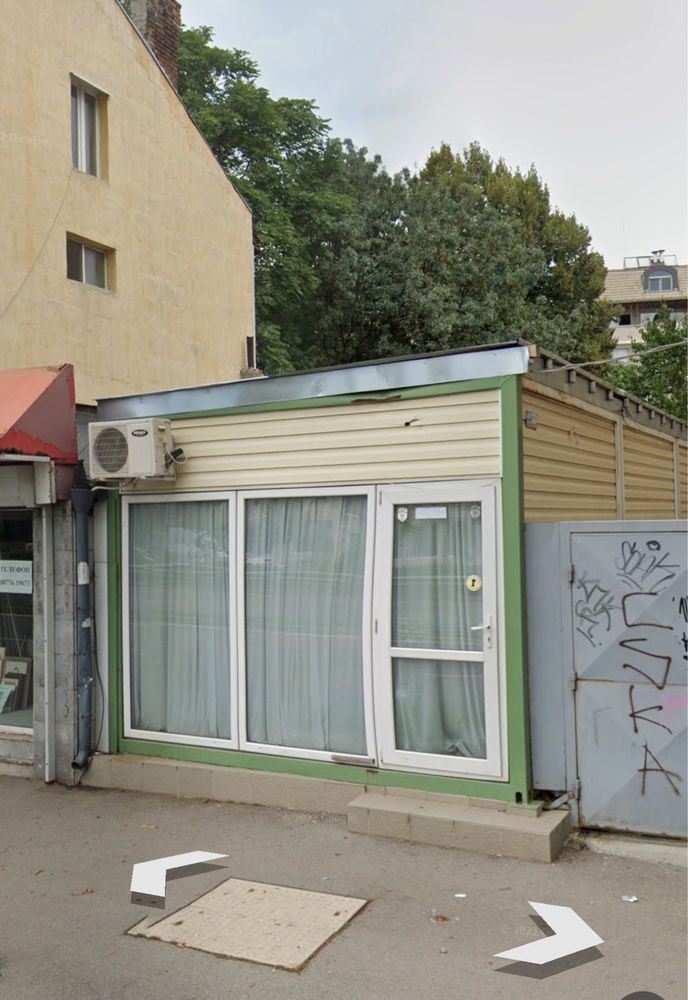 Дава се под наем Магазин в София, Център - 35 кв.м за 229.5 € - Снимка #1