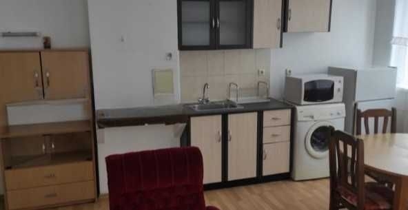 Дава се под наем Едностаен апартамент в София, Център - 46 кв.м за 400 € - Снимка #1