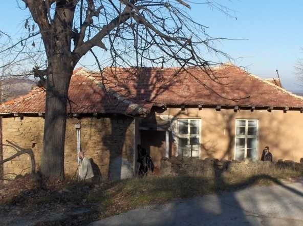 Къща в с. Живко, Област Габрово - 204 кв.м за 113 €/кв.м - Снимка #1