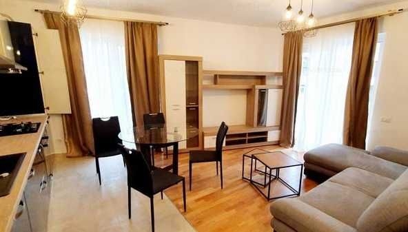 Дава се под наем Тристаен апартамент в Пловдив, Гагарин - 87 кв.м за 397.8 € - Снимка #1