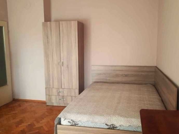 Дава се под наем Едностаен апартамент в София, Люлин 7 - 48 кв.м за 433.5 € - Снимка #1